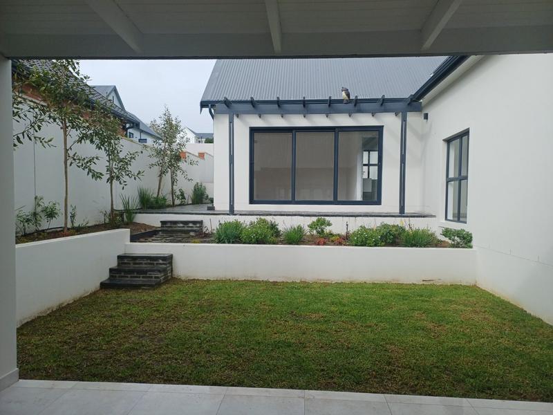 4 Bedroom Property for Sale in Mount Royal Golf Estate Western Cape
